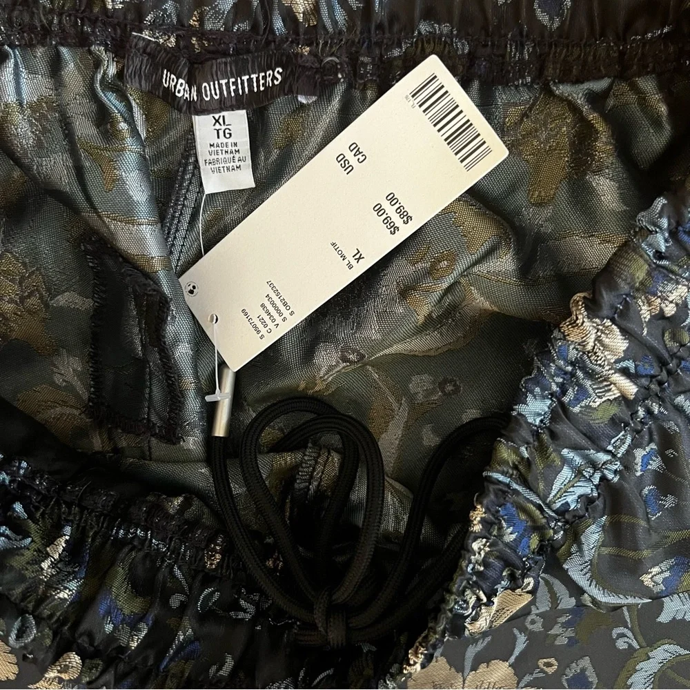URBAN OUTFITTERS Jacquard Pants